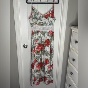 Floral Sleeveless Maxi Dress - Red and Green